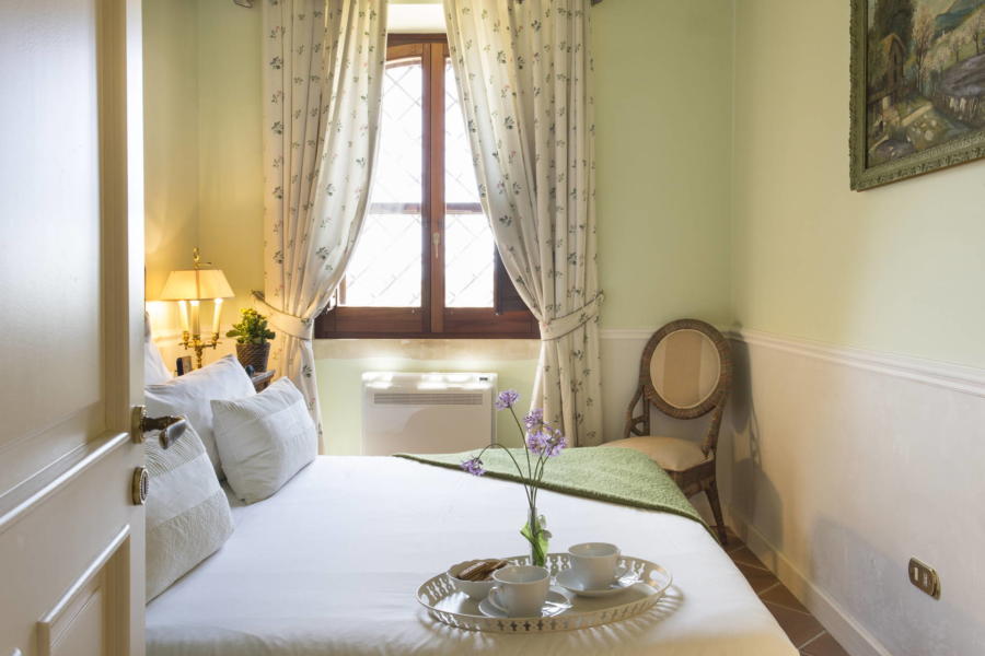 Green double bedroom Green double bedroom in Casale dell'Ulivo Syracuse Scent of Sicily