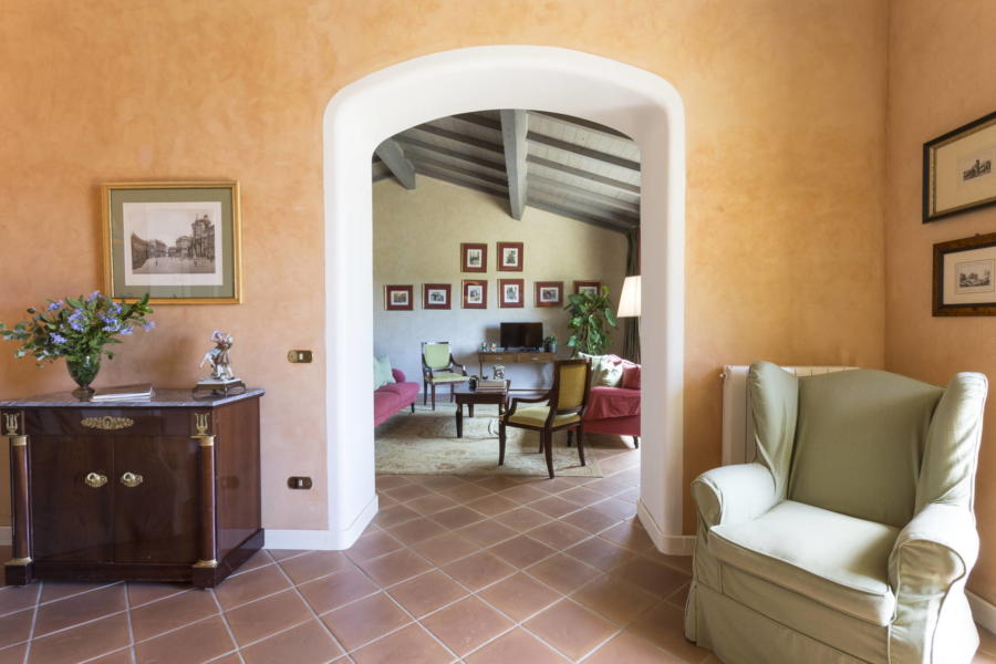 Towards the elegant relax area / TV room Towards the elegant relax area / TV room in Casale dell'Ulivo Syracuse Scent of Sicily