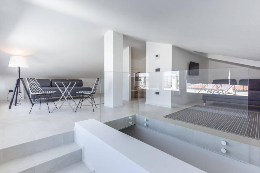 The refined loft to enjoy a private corner to relax in comfort