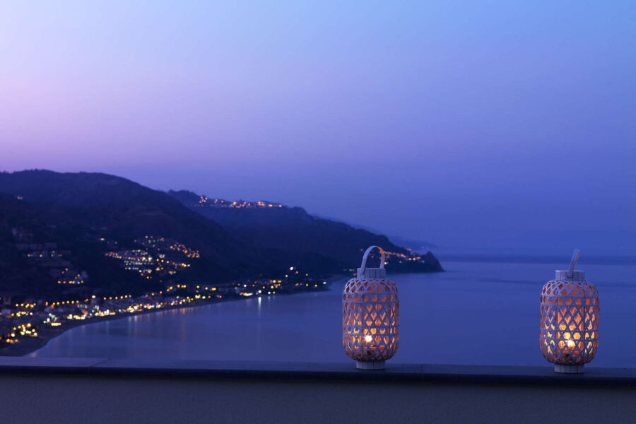 VillaArte_Taormina_RoofTopLanternsDetails_ScentOfSicily