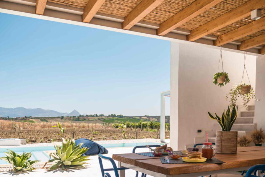 VillaVigneto_AlcamoMarina_SolariumTable_ScentOfSicily