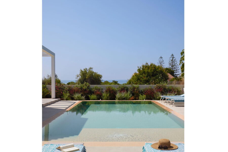 Sicily villa Azure Essence infinity pool with sea view – Scent of Sicily